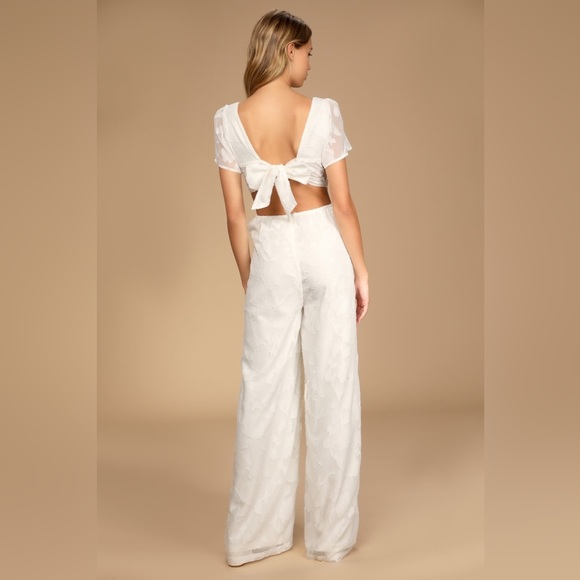 Lulus white jumpsuit - Picture 4 of 9